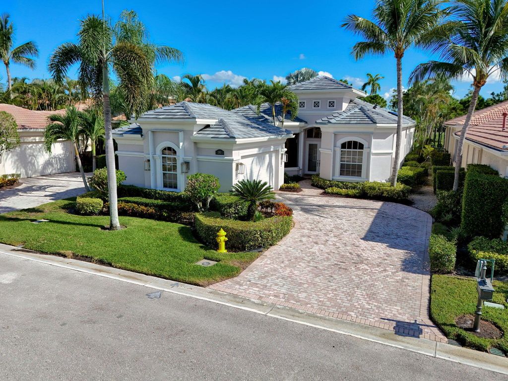 283 Porto Vecchio Way, Palm Beach Gardens, FL 33418