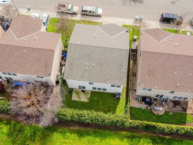 1255 Day Light Dr, Merced, CA 95348