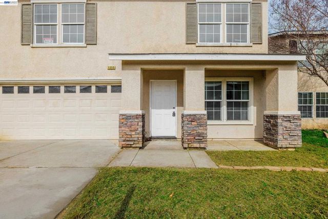 1255 Day Light Dr, Merced, CA 95348