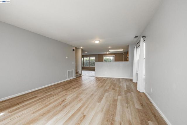 1255 Day Light Dr, Merced, CA 95348