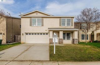 1255 Day Light Dr, Merced, CA 95348