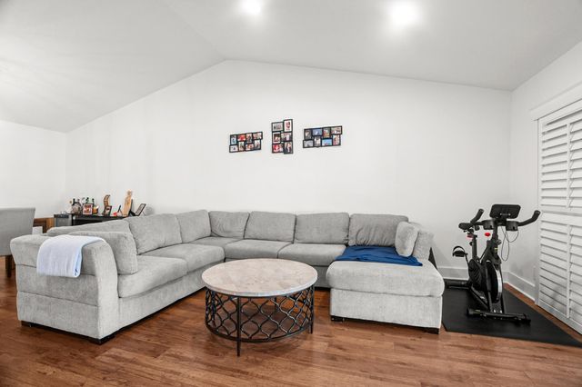 19961 Mona Circle, Boca Raton, FL 33434