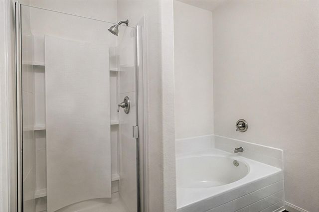 2037 Vanamen Court, Conroe, TX 77304