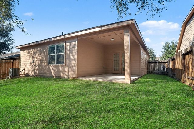 2037 Vanamen Court, Conroe, TX 77304