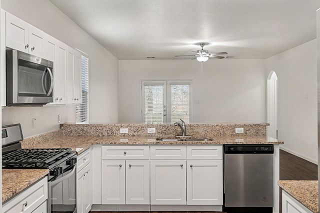 2037 Vanamen Court, Conroe, TX 77304