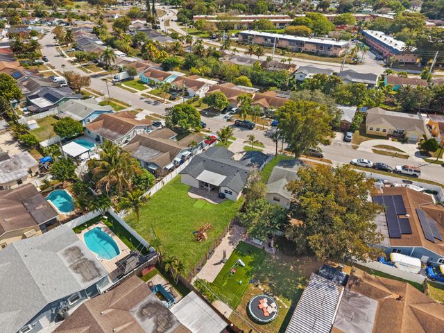 9329 SW 2nd Street, Boca Raton, FL 33428