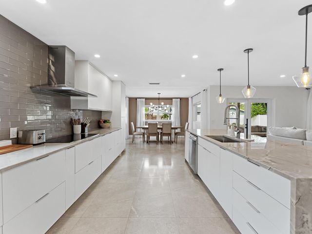 9329 SW 2nd Street, Boca Raton, FL 33428