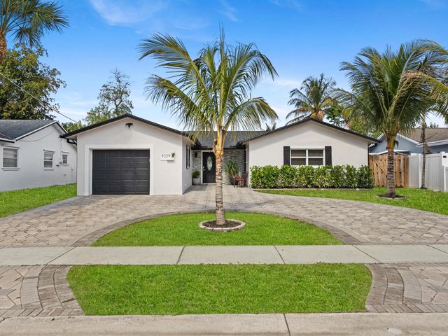 9329 SW 2nd Street, Boca Raton, FL 33428