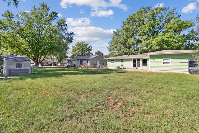 1004 E 14th Street S, Newton, IA 50208
