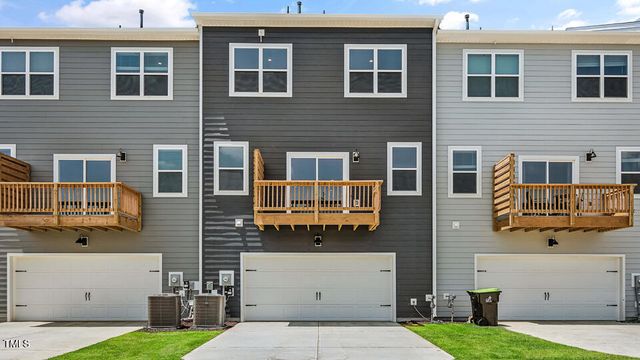2241 Horton Park Drive, Apex, NC 27539