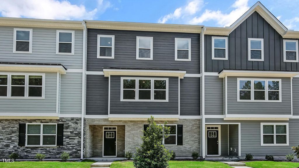 2241 Horton Park Drive, Apex, NC 27539