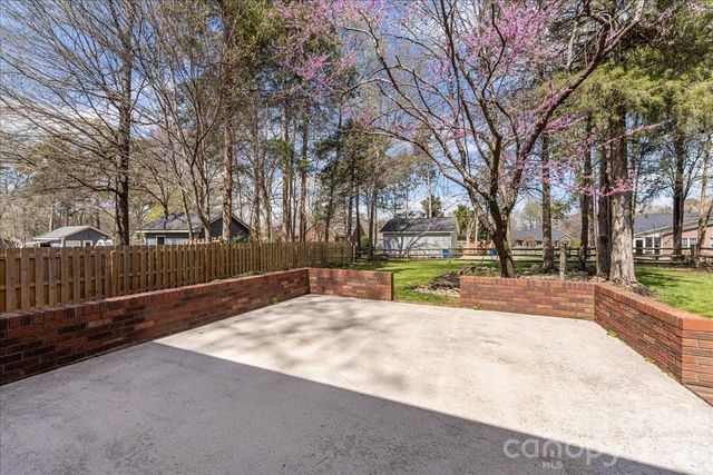 8380 Rocky River Road, Harrisburg, NC 28075