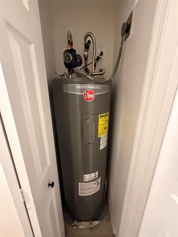 126 Laurel Road, Hollywood, FL 33021