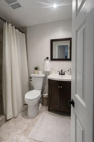 126 Laurel Road, Hollywood, FL 33021