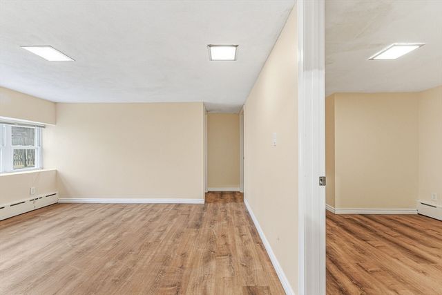 7 Carol St, Stoneham, MA 02180