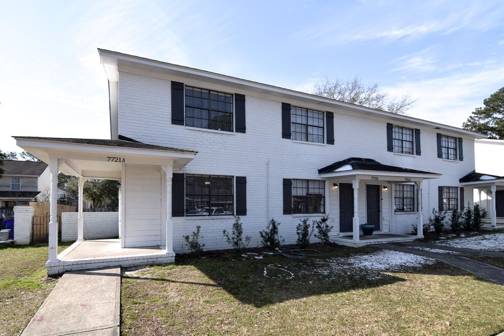 7721 Oldridge Road A, North Charleston, SC 29418
