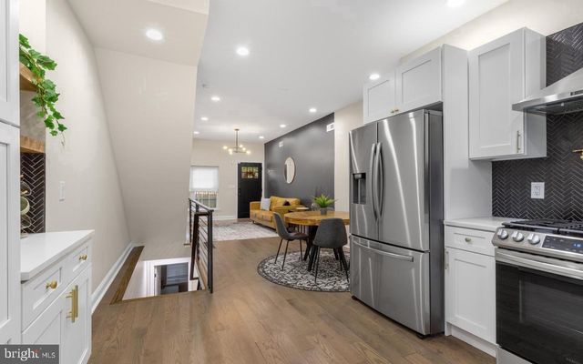 1404 N 27TH ST, Philadelphia, PA 19121