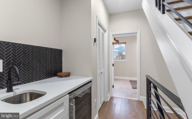 1404 N 27TH ST, Philadelphia, PA 19121