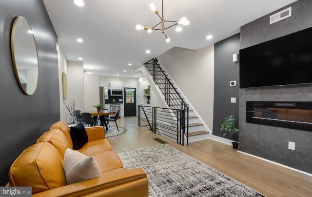 1404 N 27TH ST, Philadelphia, PA 19121