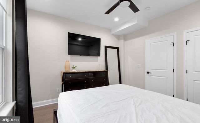 1404 N 27TH ST, Philadelphia, PA 19121