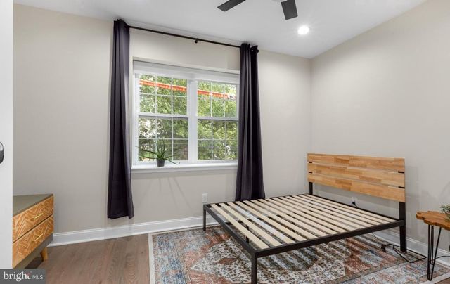 1404 N 27TH ST, Philadelphia, PA 19121