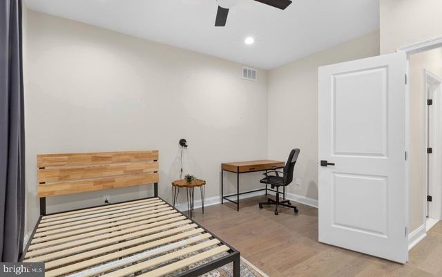 1404 N 27TH ST, Philadelphia, PA 19121