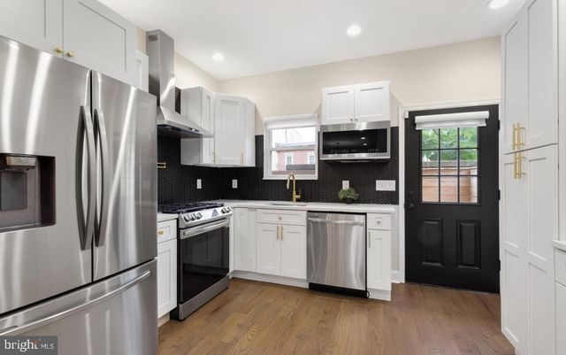 1404 N 27TH ST, Philadelphia, PA 19121