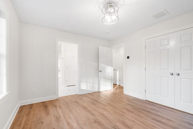 57 Maple Ave C, Rutland, MA 01543