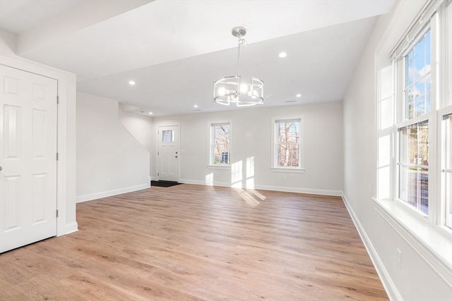 57 Maple Ave C, Rutland, MA 01543