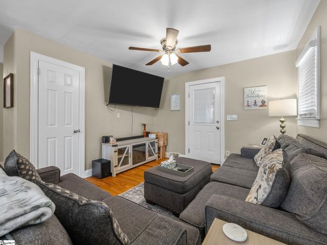 518 Crane Avenue, Greenville, SC 29617