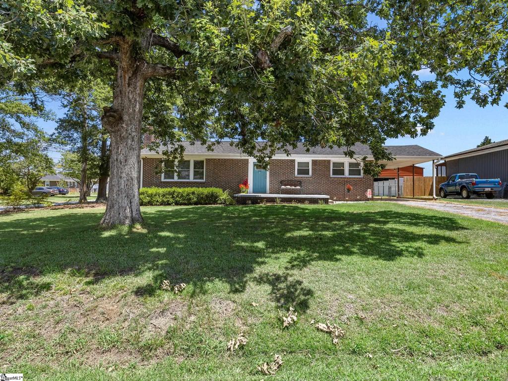 518 Crane Avenue, Greenville, SC 29617
