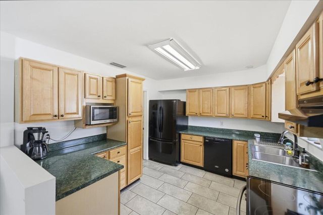 131 SE Lucero Drive, Port St. Lucie, Port St Lucie, FL 34983