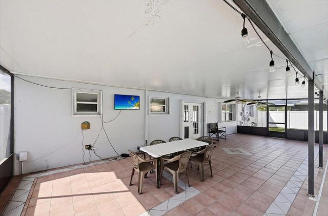 131 SE Lucero Drive, Port St. Lucie, Port St Lucie, FL 34983