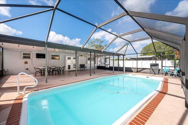 131 SE Lucero Drive, Port St. Lucie, Port St Lucie, FL 34983