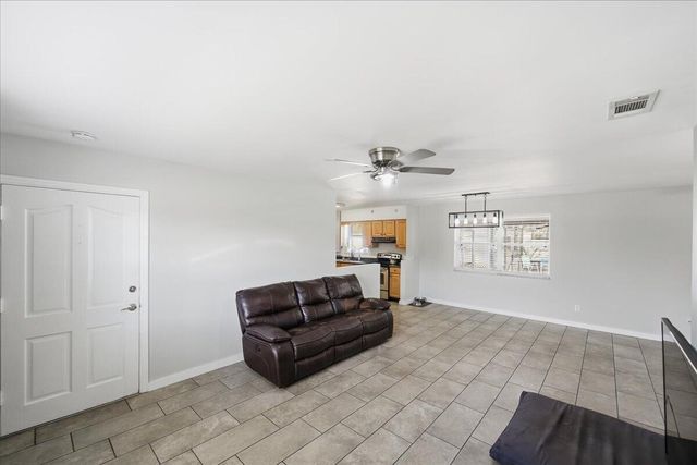 131 SE Lucero Drive, Port St. Lucie, Port St Lucie, FL 34983