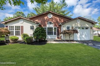 51 Linton Close, Freehold, NJ 07728