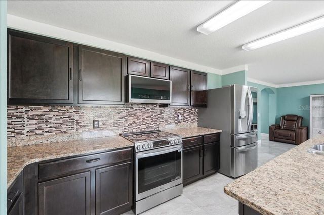 6431 COMO PLACE, Lakeland, FL 33805