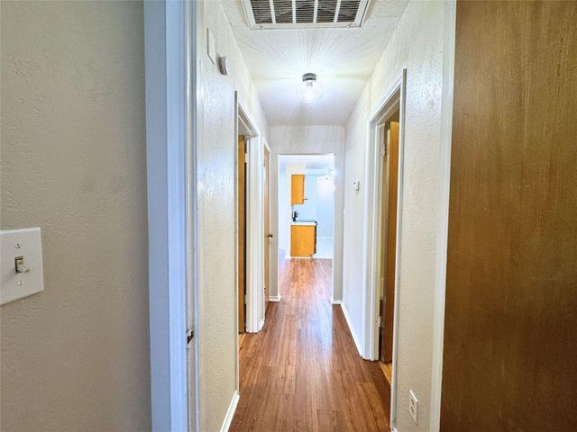 1012 Allen ST, San Marcos, TX 78666