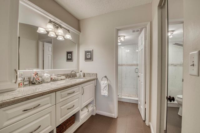 12871 Briarlake Drive 204, Palm Beach Gardens, FL 33418