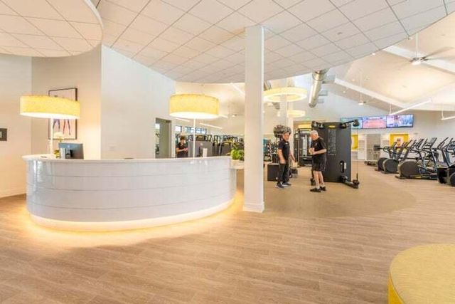 12871 Briarlake Drive 204, Palm Beach Gardens, FL 33418