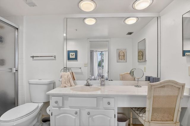 7738 Lakeside Boulevard 373, Boca Raton, FL 33434