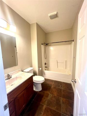 2184 J Bird Lane, Poplar Bluff, MO 63901