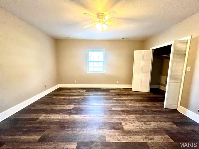 2184 J Bird Lane, Poplar Bluff, MO 63901