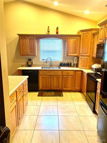 2184 J Bird Lane, Poplar Bluff, MO 63901