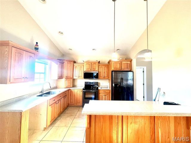 2184 J Bird Lane, Poplar Bluff, MO 63901