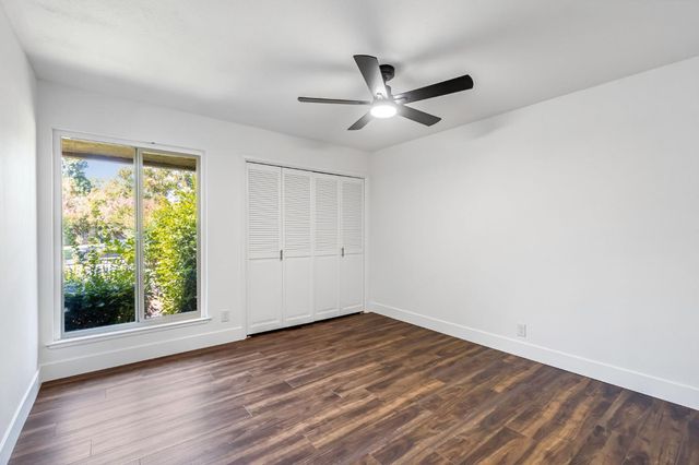 1041 W Sierra Avenue, Fresno, CA 93711