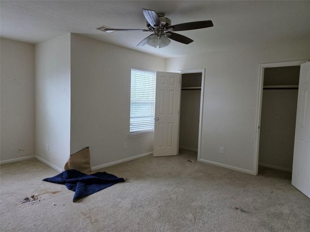 3130 Cambridge Meadows Lane, Dickinson, TX 77539