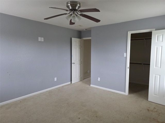 3130 Cambridge Meadows Lane, Dickinson, TX 77539