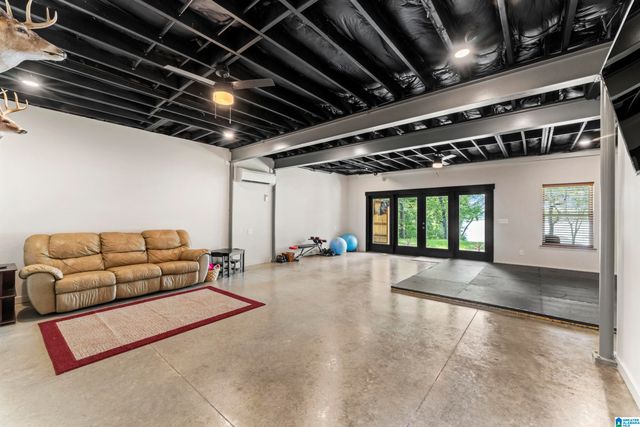 341 BOATHOUSE CIRCLE, Sylacauga, AL 35151