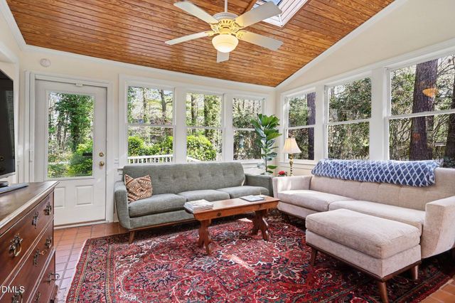 6720 Glen Forrest Drive, Chapel Hill, NC 27517